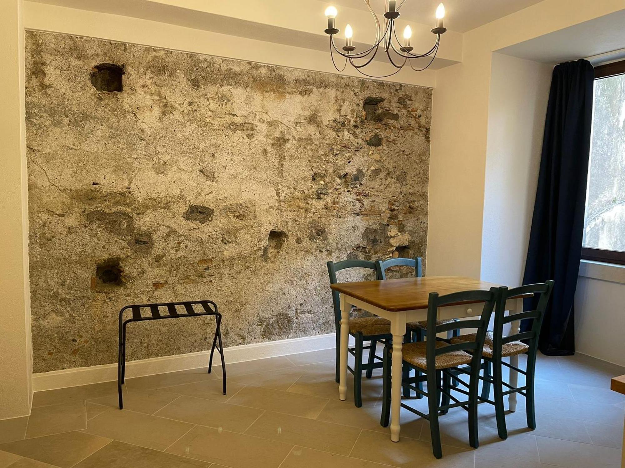 Castello D'Alcontres Guest House 3 Stelle Nizza di Sicilia Buitenkant foto